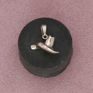 sterling silver vintage diamond-cut hat pendant